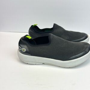 OOFOS OOmg eeZee Black Mesh Slip On Recovery Shoes Women's US 11 Euro 42
